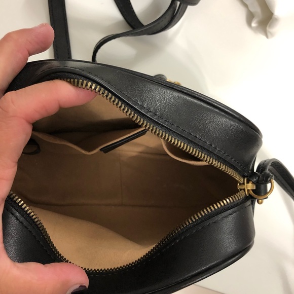 youtube/yanetHerrera chance to win... - Picture 3 of 7